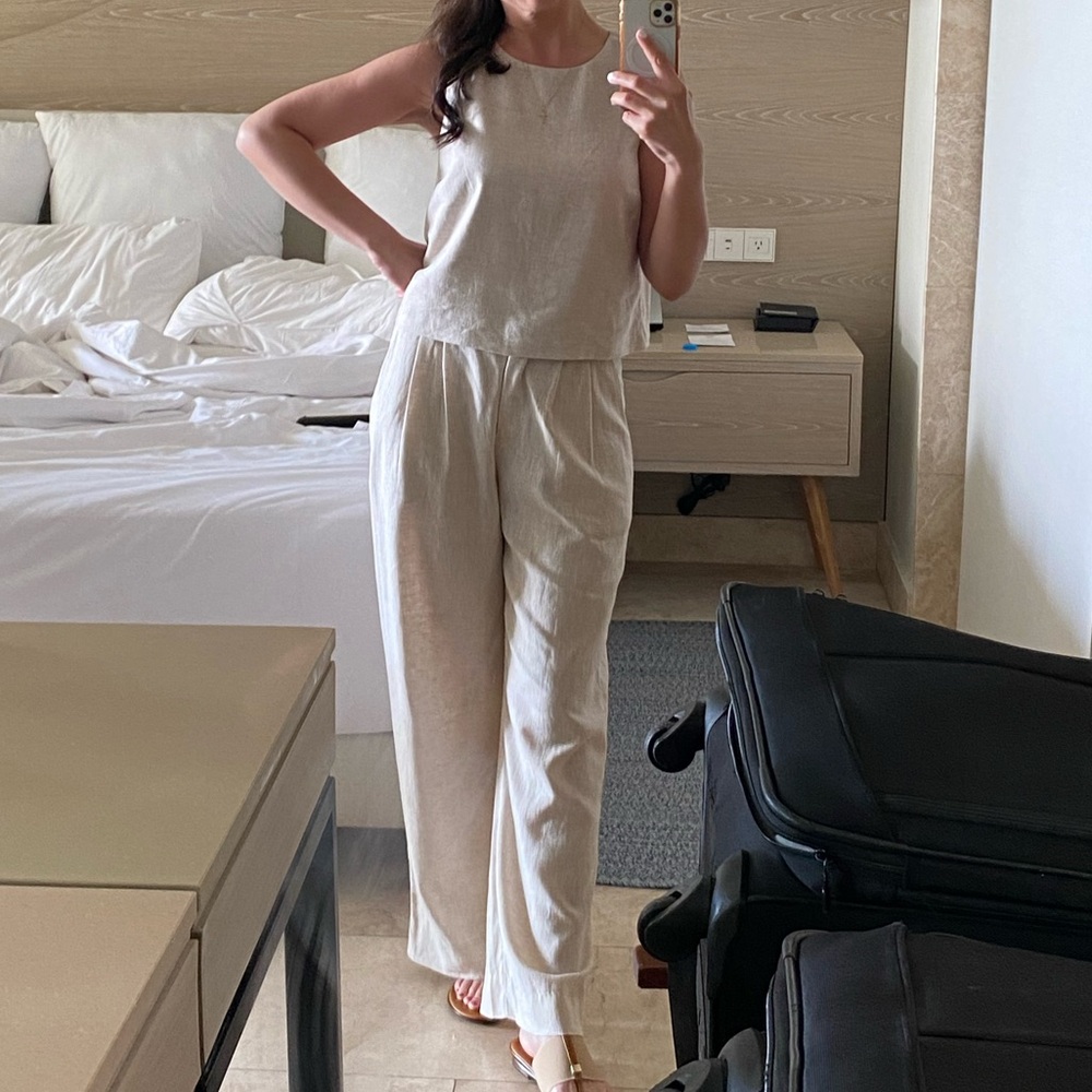 Abercrombie & Fitch Cream Wide-Leg Linen Trousers - Picture 4 of 5